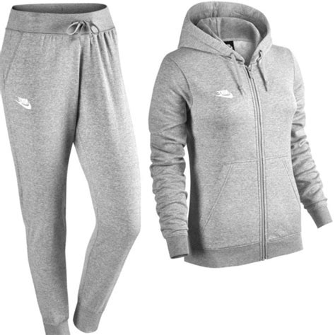 jogginganzug damen nike damen|ausgefallene jogginganzüge damen.